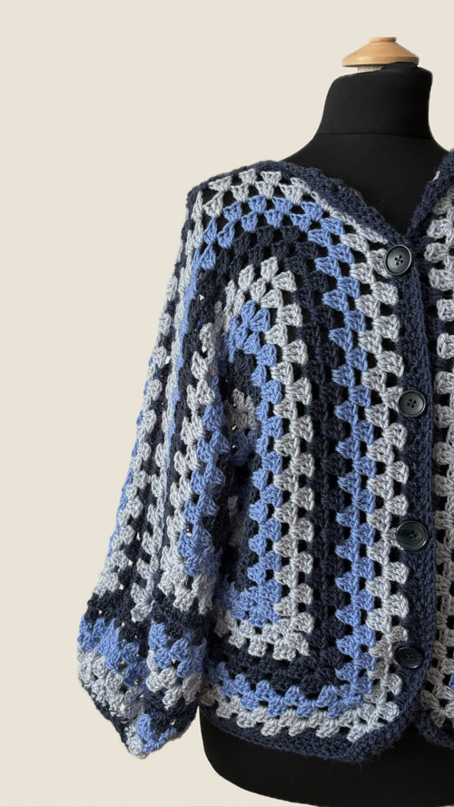 Cardigan blau gestreift
